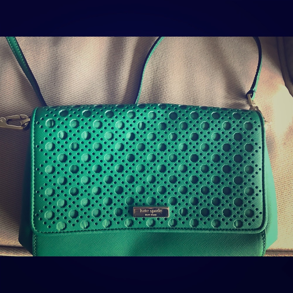 Kate Spade crossbody bag. Excellent condition!